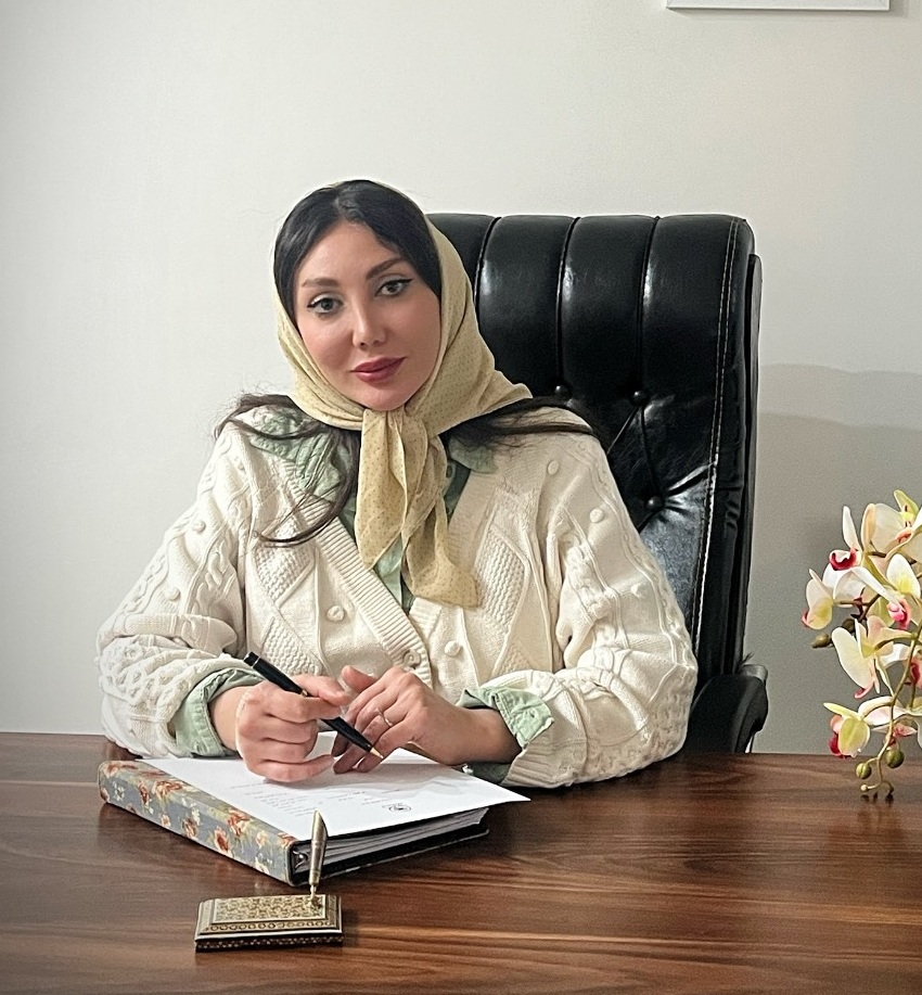 مژگان واثیان